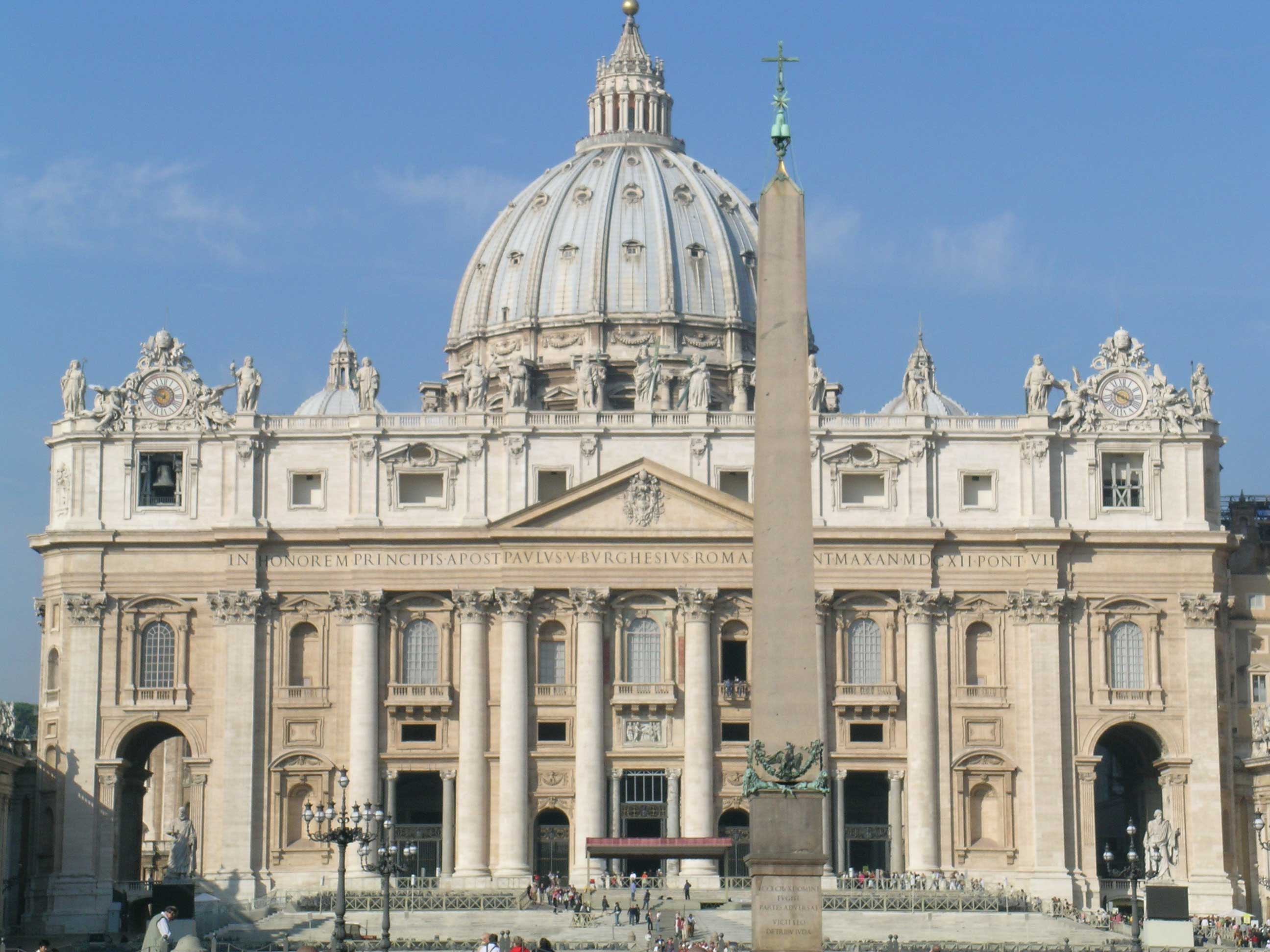 St%20Peters%20Basilica%20--%20Vaticano.jpg